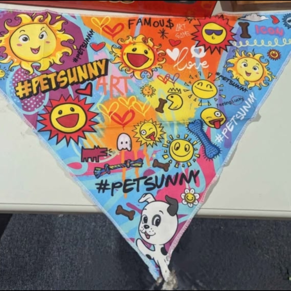 New Colorful Graphic Bandana For Dogs